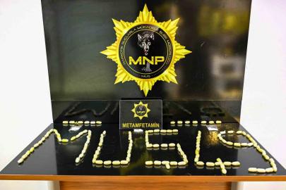 Muş’ta 3 şüphelinin midesinden 1 kilo uyuşturucu çıktı