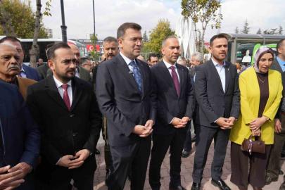 Niğde Belediyesi’nin araç filosu güçleniyor: 20 yeni araç hizmete girdi