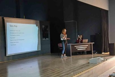 Öğrenci ve öğretmenlere diyabet anlatıldı