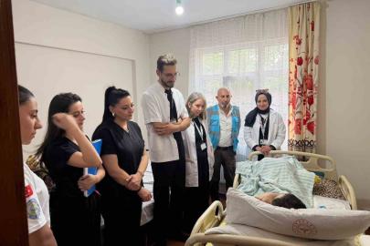 Öğrenciler evde bakım hizmetlerine destek veriyor