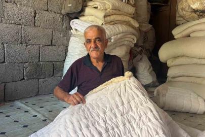 Osmaniye’de 54 yıldır yorganlara ilmek ilmek emek işliyor