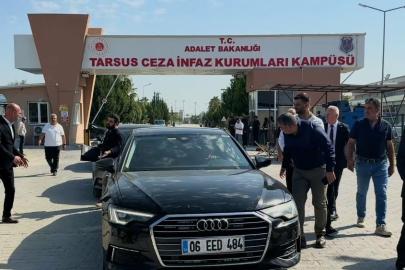 Özgür Özel, Mersin’de tutuklu belediye başkanlarıyla görüştü