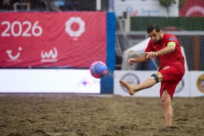 Plaj Futbolu Dünya Kulüpler Şampiyonası’nda Alanya Belediyespor penaltılarla çeyrek finalde