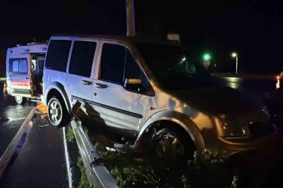 Rize’de ambulans ile hafif ticari araç çarpıştı: 5 hafif yaralı