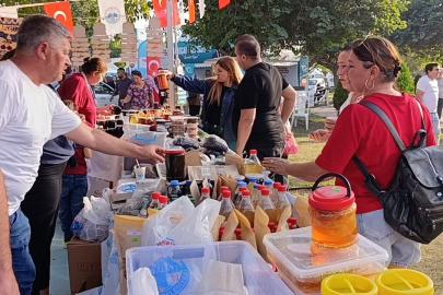Saimbeyli’nin doğal lezzetleri festivalde ilgi gördü