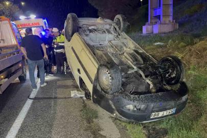 Samsun’da hafif ticari araç 30 metrelik şarampole yuvarlandı: 1 yaralı