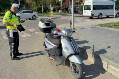 Samsun’da motosiklet devrildi, sürücü yaralandı