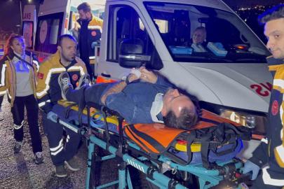Samsun’da otomobil orta refüje çıktı: 2 yaralı