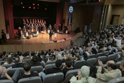 Samsun’da SAYSAD TSM Korosu’ndan kuruluş konseri