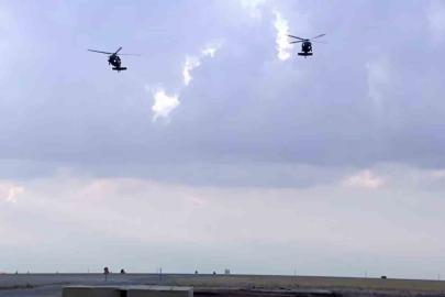 Şanlıurfa’da helikopterlerden gökyüzünde Harmandalı ve Zeybek şovu