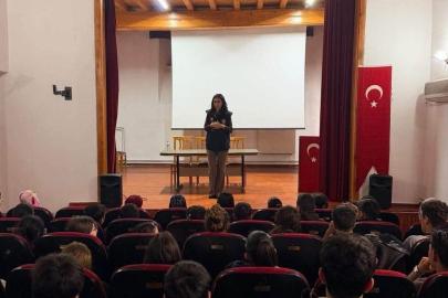 SİBERAY’dan gençlere dijital güvenlik uyarısı