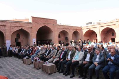 Şırnak’ta alim ve şair Melaye Ciziri, Kırmızı Medrese’de anıldı