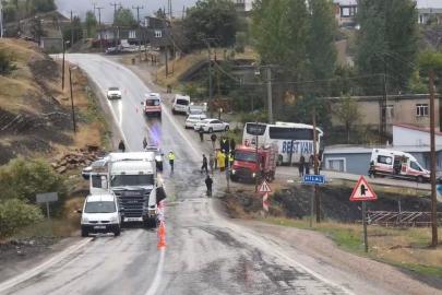 Şırnak’ta otobüs ile tır çarpıştı: 15 yaralı