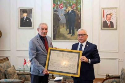 Sivaslı yüzbaşının 110 yıllık hasreti torununa ulaştı