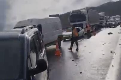 Tarsus-Adana-Gaziantep Otoyolu’nda zincirleme kaza: 8 yaralı