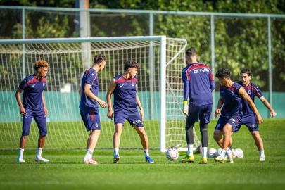 Trabzonspor, Çaykur Rizespor maçı hazırlıklarına başladı