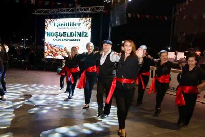 Türkiye’nin ilk Giritliler Kültür Festivali Yunusemre’de düzenlendi