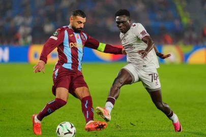 UEFA Konferans Ligi: Trabzonspor: 1 - Hearts: 0 (İlk yarı)