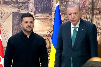 Ukrayna Devlet Başkanı Zelenskiy: "Görüşmelerimizin önemli bir bölümünü Karadeniz ile ilgili konulara, Türkiye ve bölgedeki komşularımızla paylaştığımız bu ortak güvenlik alanına ayırdık"