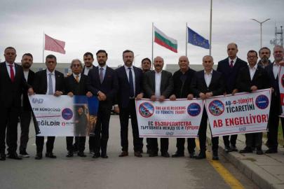 UND Başkanı Aras’tan Avrupa’ya çağrı: Tır şoförlerinin Schengen vize sorununa çözüm istedi