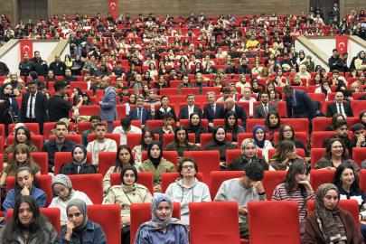 Üniversitelilere iş fırsatı: 869 kişi alınacak