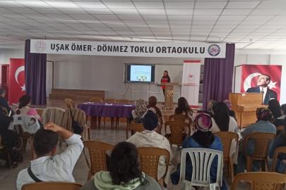 Uşak’ta okul kantini işletmecilerine hijyen eğitimi verildi