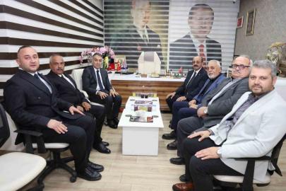 Vali Çağatay esnafların sıkıntılarını dinledi