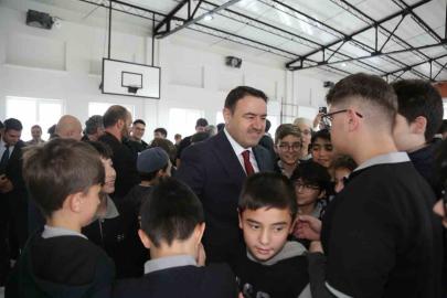 Vali Musa Işın, imam hatip lisesi öğrencileriyle buluştu