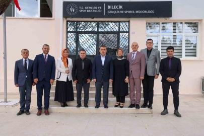 Vali Sözer, geçici hizmet binasını inceledi