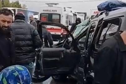 Van’da tırla hafif ticari araç çarpıştı: 2 yaralı