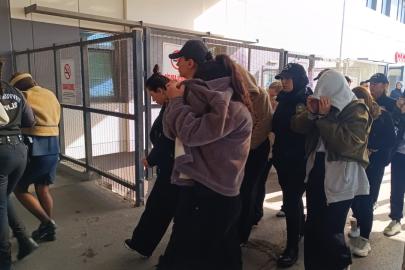Yasa dışı üreme ticareti operasyonunda gözaltına alınan 44 şüpheli sağlık kontrolünden geçirildi