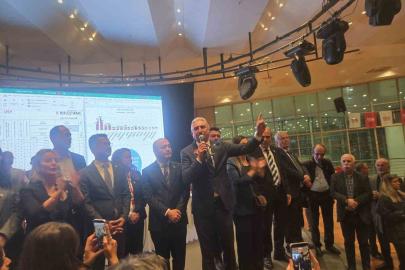 Yeni Parti Bursa’da Nihat Yeşiltaş güven tazeledi