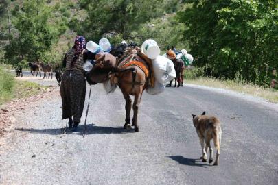Yörüklerin Toroslar’dan sahile dönüş yolculuğu başladı