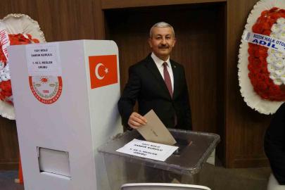 Yozgat Ticaret ve Sanayi Odası Başkanlığına yeniden Taylan Alakoç seçildi