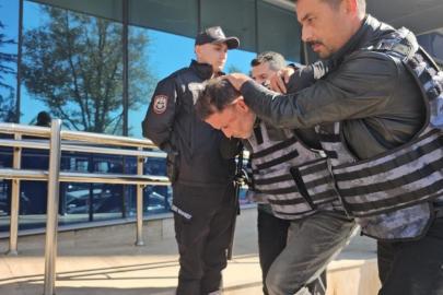 Zonguldak’ta eşini ve ona yardım etmek isteyen genci vuran şüpheli tutuklandı
