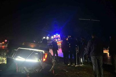 Zonguldak’ta seyir halindeki otomobil takla attı: 2 yaralı